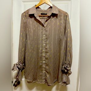 Retro Banana republic warm gold foil and brown blouse.
